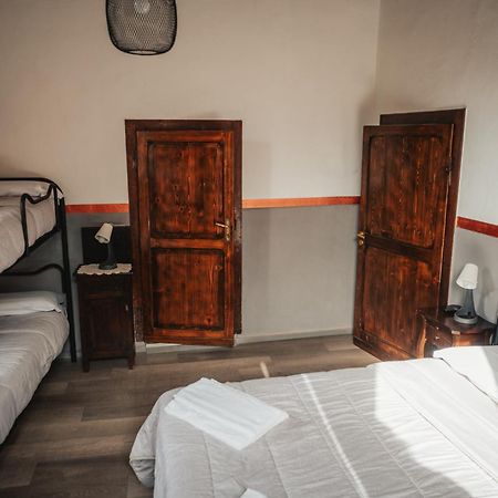 Locanda Del Duca グッビオ エクステリア 写真