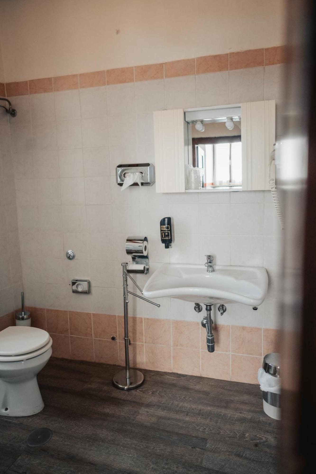 Locanda Del Duca グッビオ エクステリア 写真
